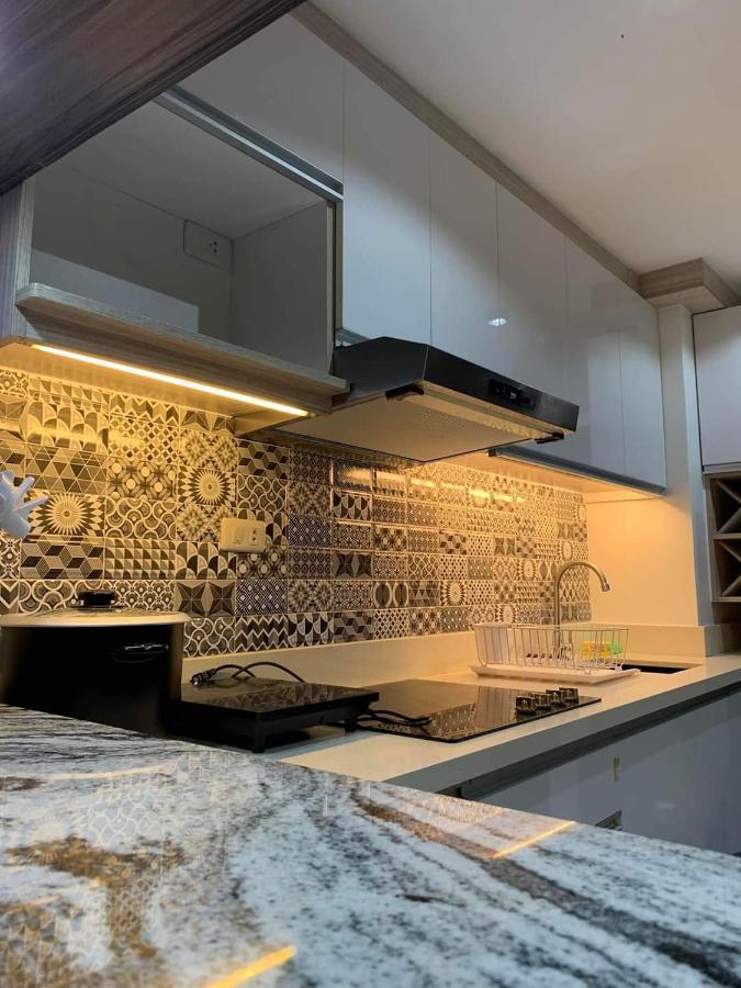 سيبو Club Ultima Residences Unit 1712 المظهر الخارجي الصورة